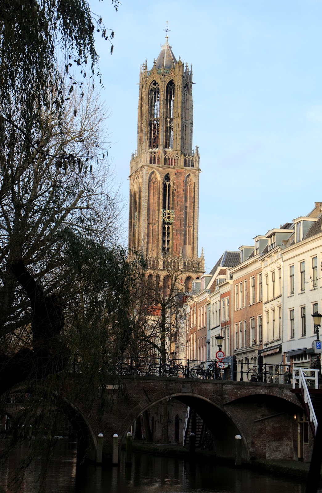 BO629HR: Rond de Domtoren