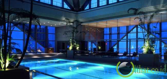 Atrium Pool di Park Hyatt, Tokyo, Jepang