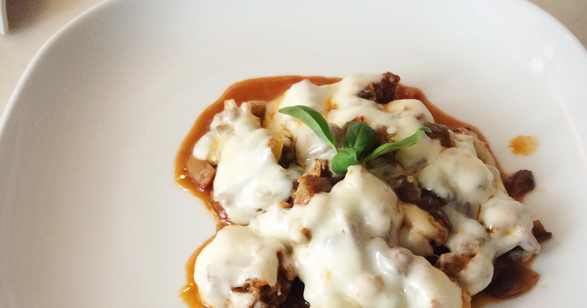 Kaşarlı Mantarlı Et Sote