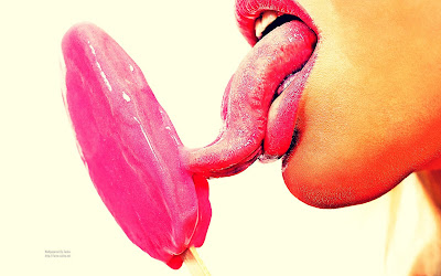 Pink lips and ice cream wallpapers