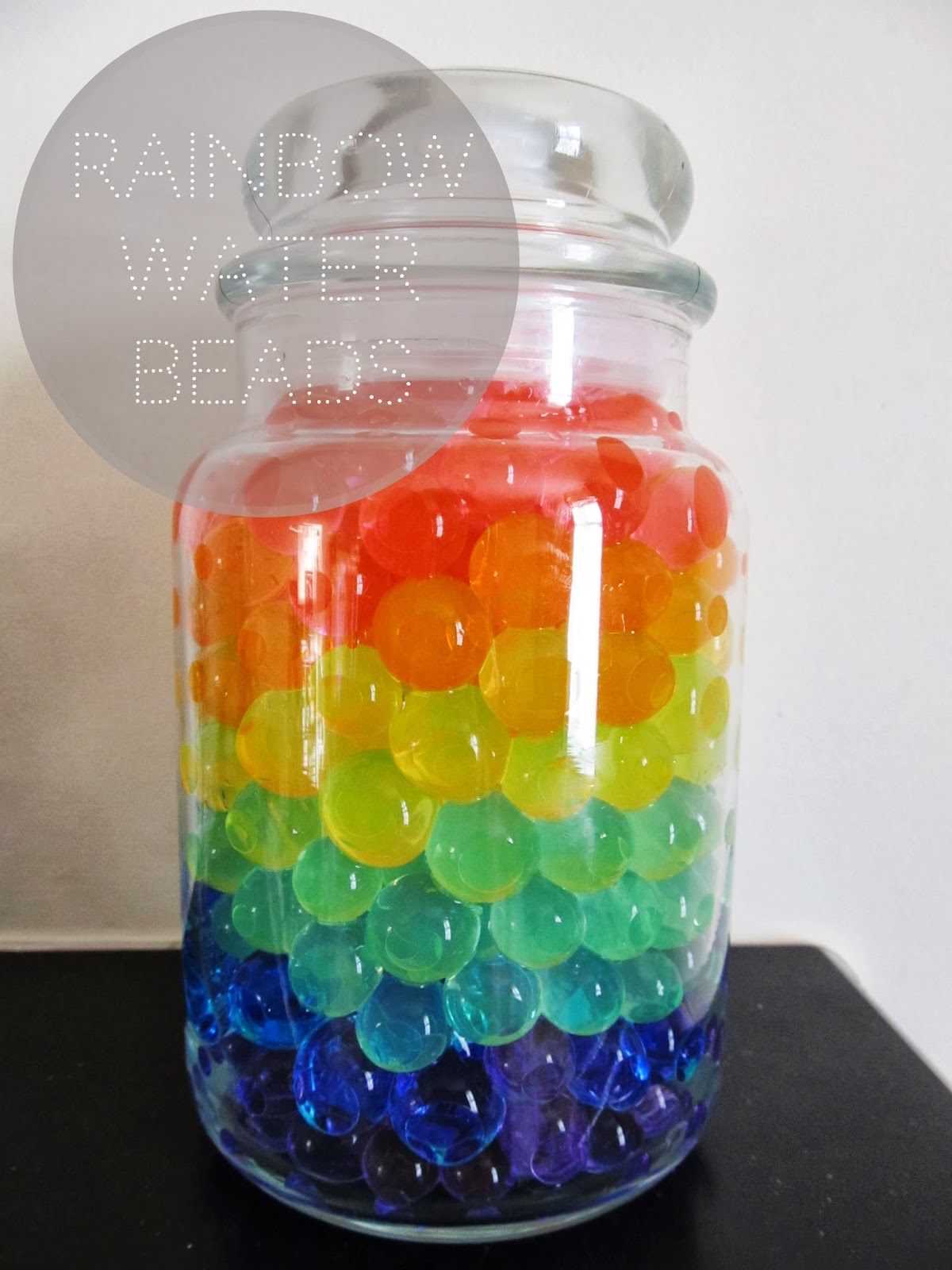 bee mama beauty, parenting & lifestyle blog DIY Rainbow Water Beads