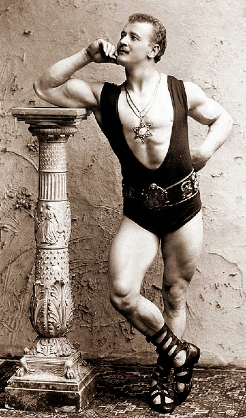 Writers in London in the 1890s The Perfect Man