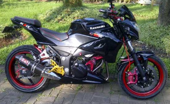 Full Modif Branded Kawasaki Ninja 250 Hitam 2008 - Oto Trendz