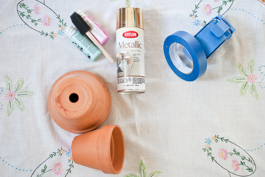 My Trash and Treasure: diy painted plant pots