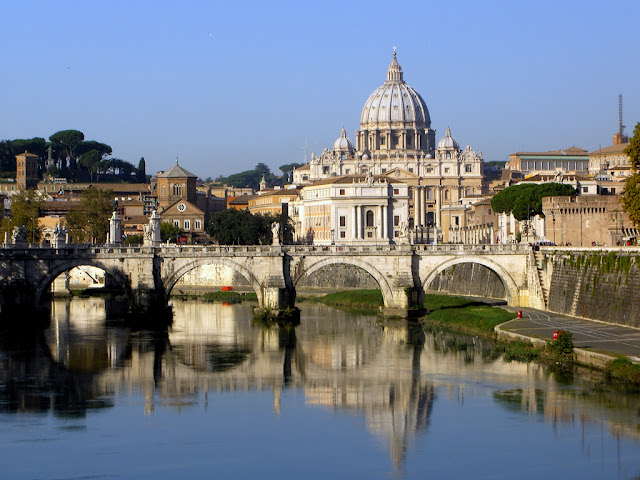 Imag Lugar el Vaticano.jpg