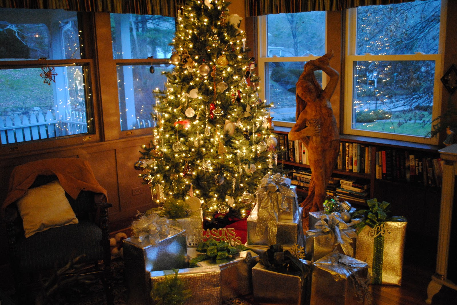 Best Christmas Cities The Vine Cottage Inn Hot Springs