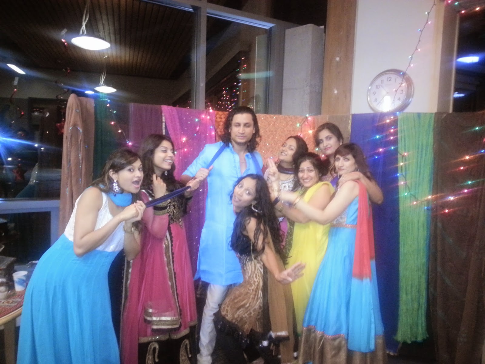 Indian Diwali in USA, Seattle Diwali celebrations, beautiful ladies dressed in traditional wear,married indian ladies,  happy married couples, indian family