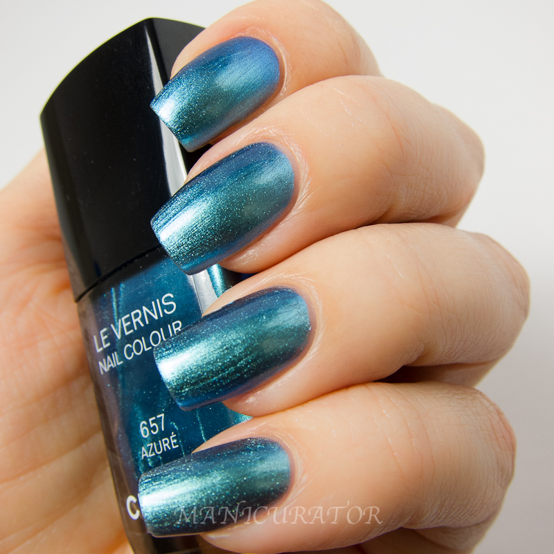 Chanel Dragon: Nail Polish Swatches and Review