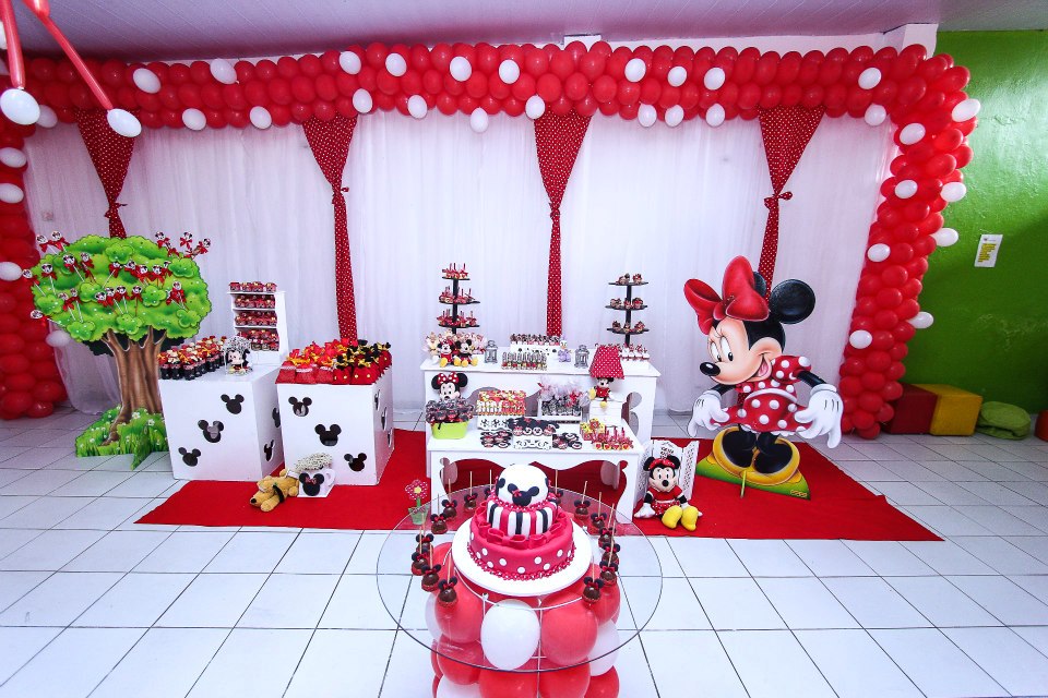 SONHO MEU FESTAS E EVENTOS Minnie vermelha clean SONHO MEU FESTAS E EVENTOS Minnie vermelha clean