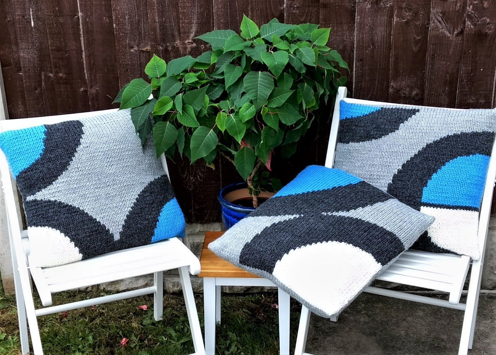 Spice up a Sofa Cushion Covers