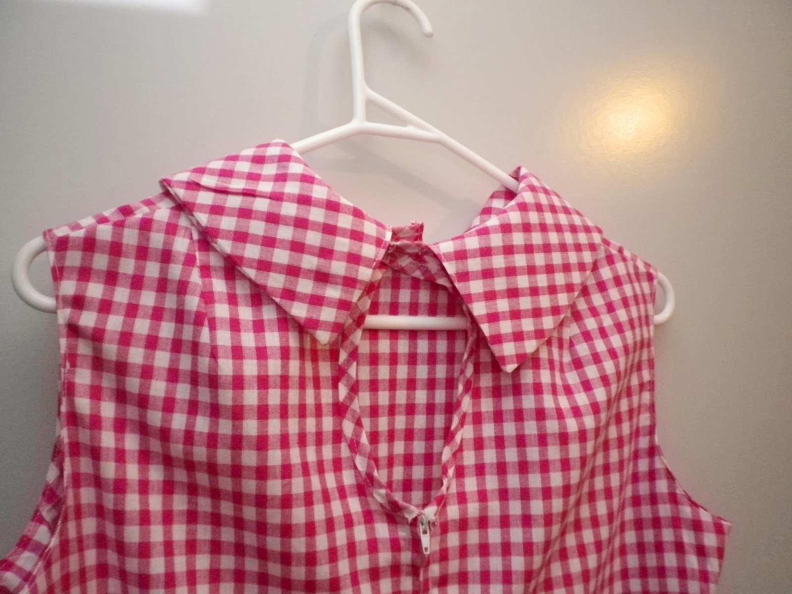 Sewing the 60s Biba's Pink Gingham dress