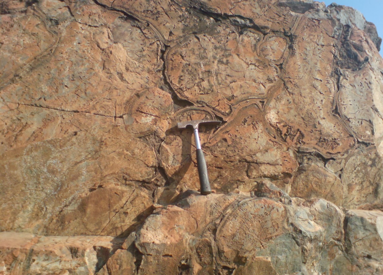The Churning inside the Earth Pillow Basalt lava structures of Karnataka