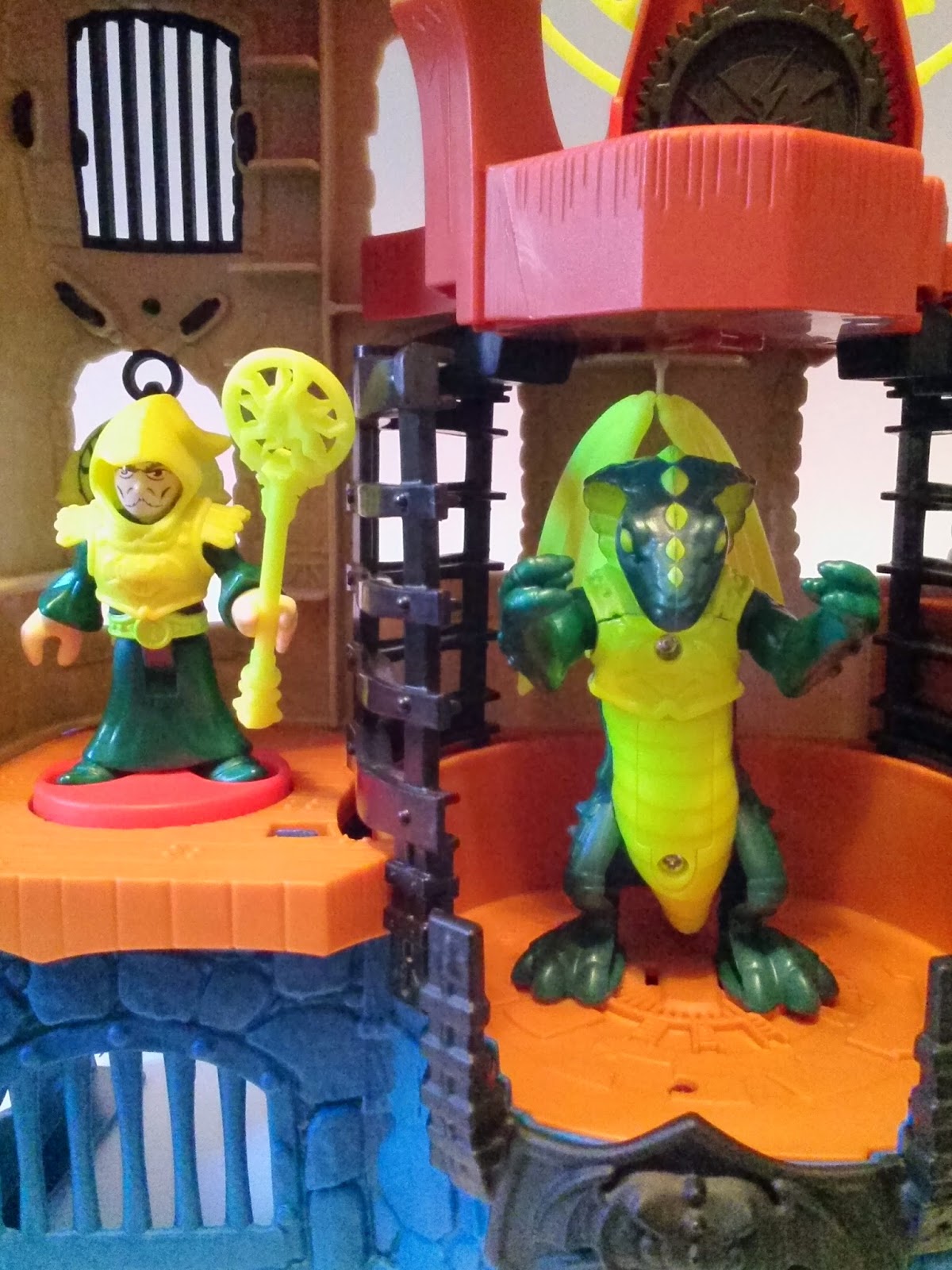 That Figures REVIEW Imaginext Castle Wizard Tower