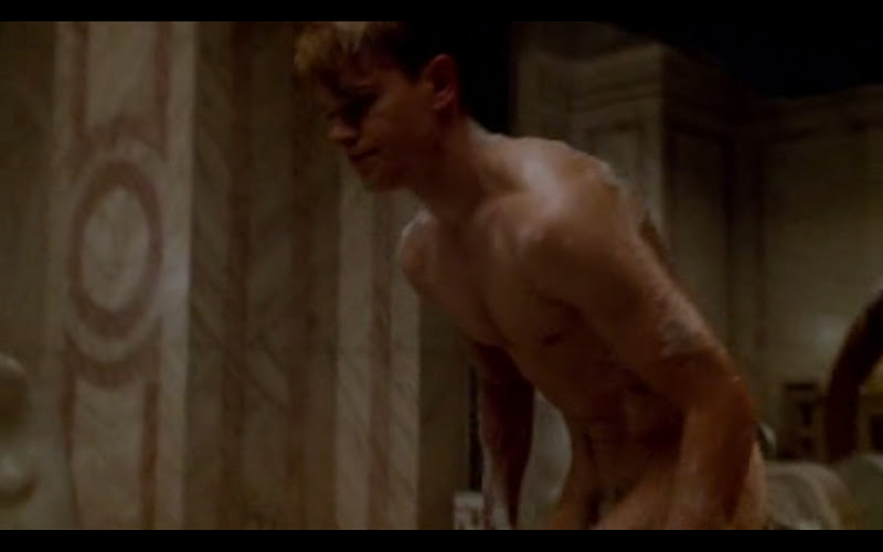 Naked Matt Damon 13