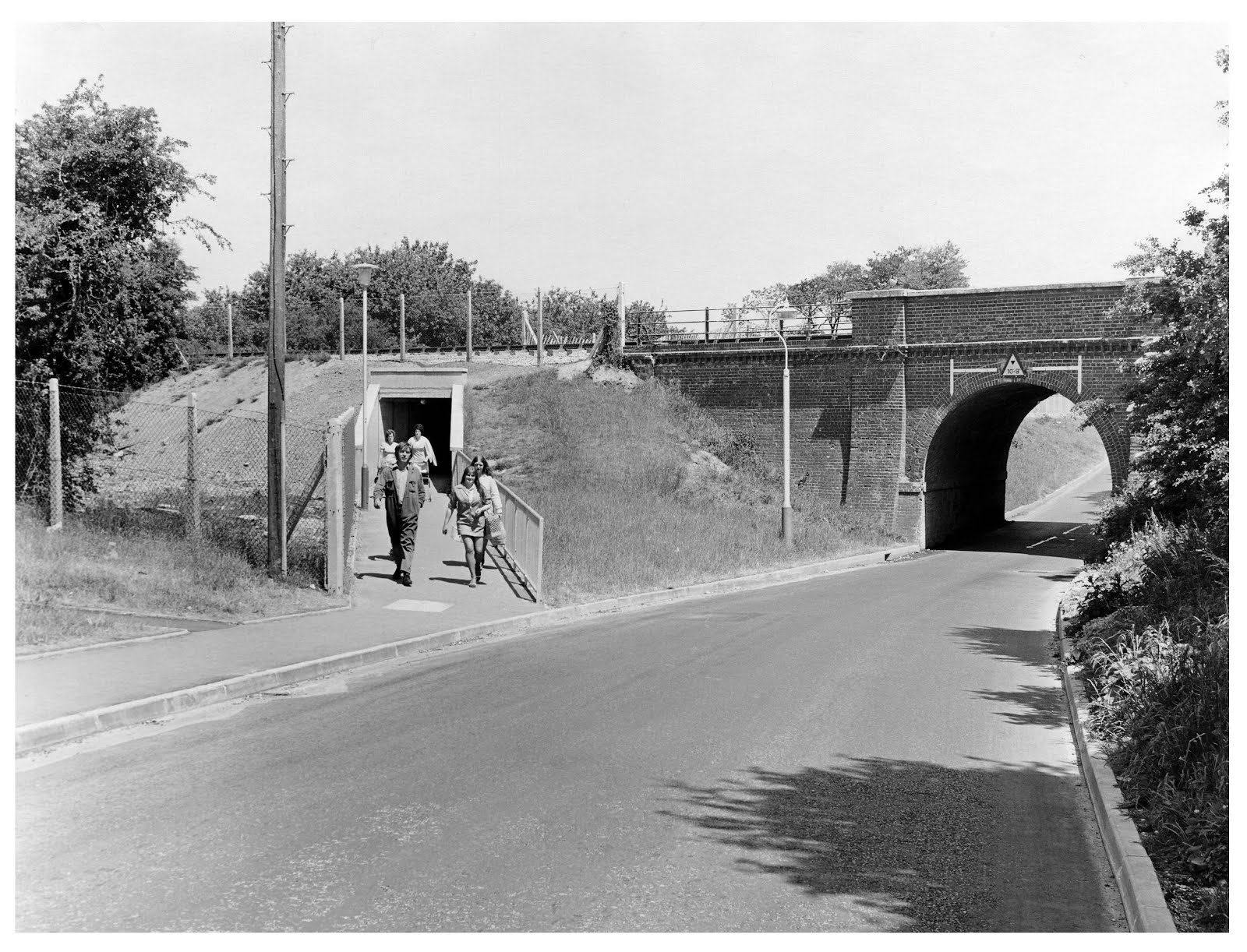 Wych Lane bridge