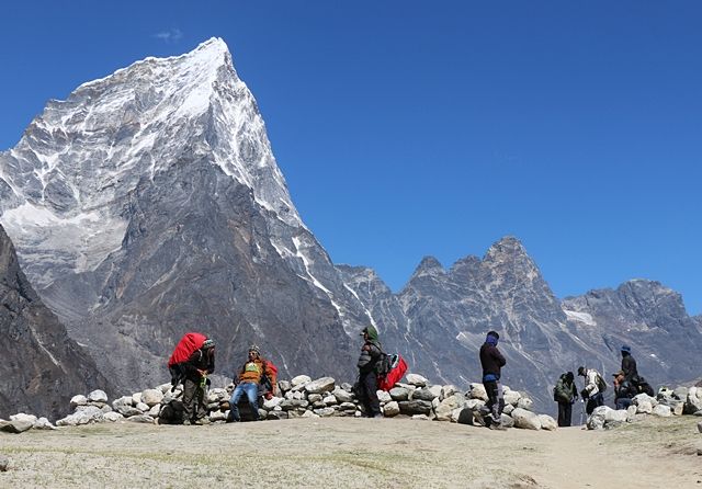 Sherpas-Himalaya-Nepal