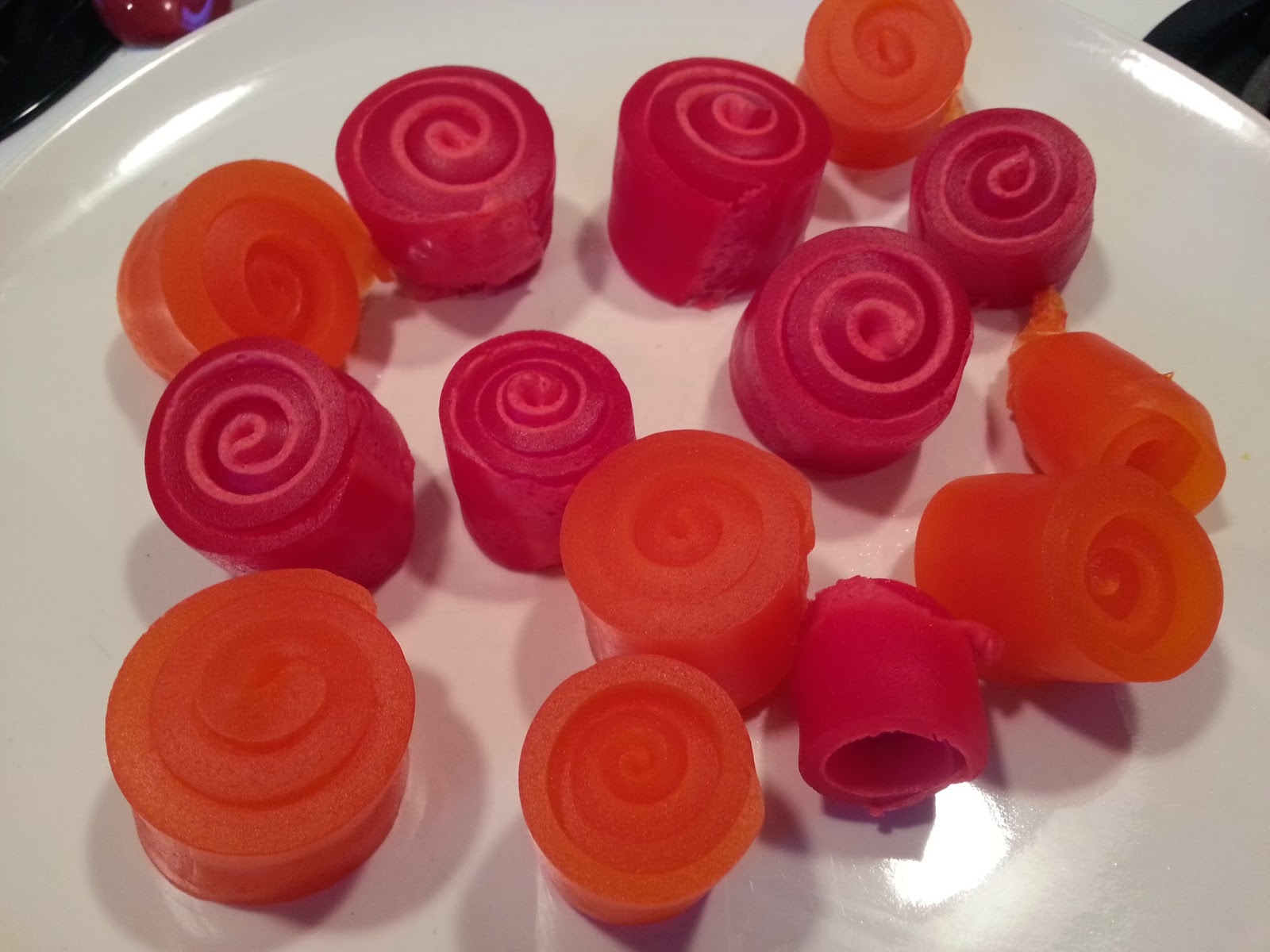 Les douceurs de genny ROULEAUX AUX FRUITS MAISON