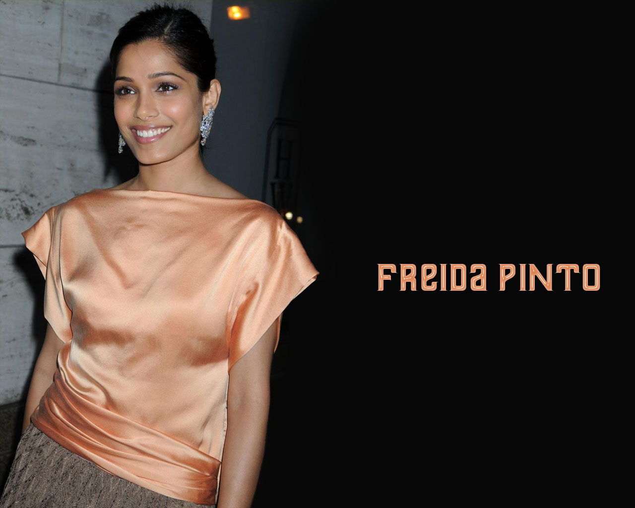 Goalpostlk.: Freida Pinto HD wallpapers