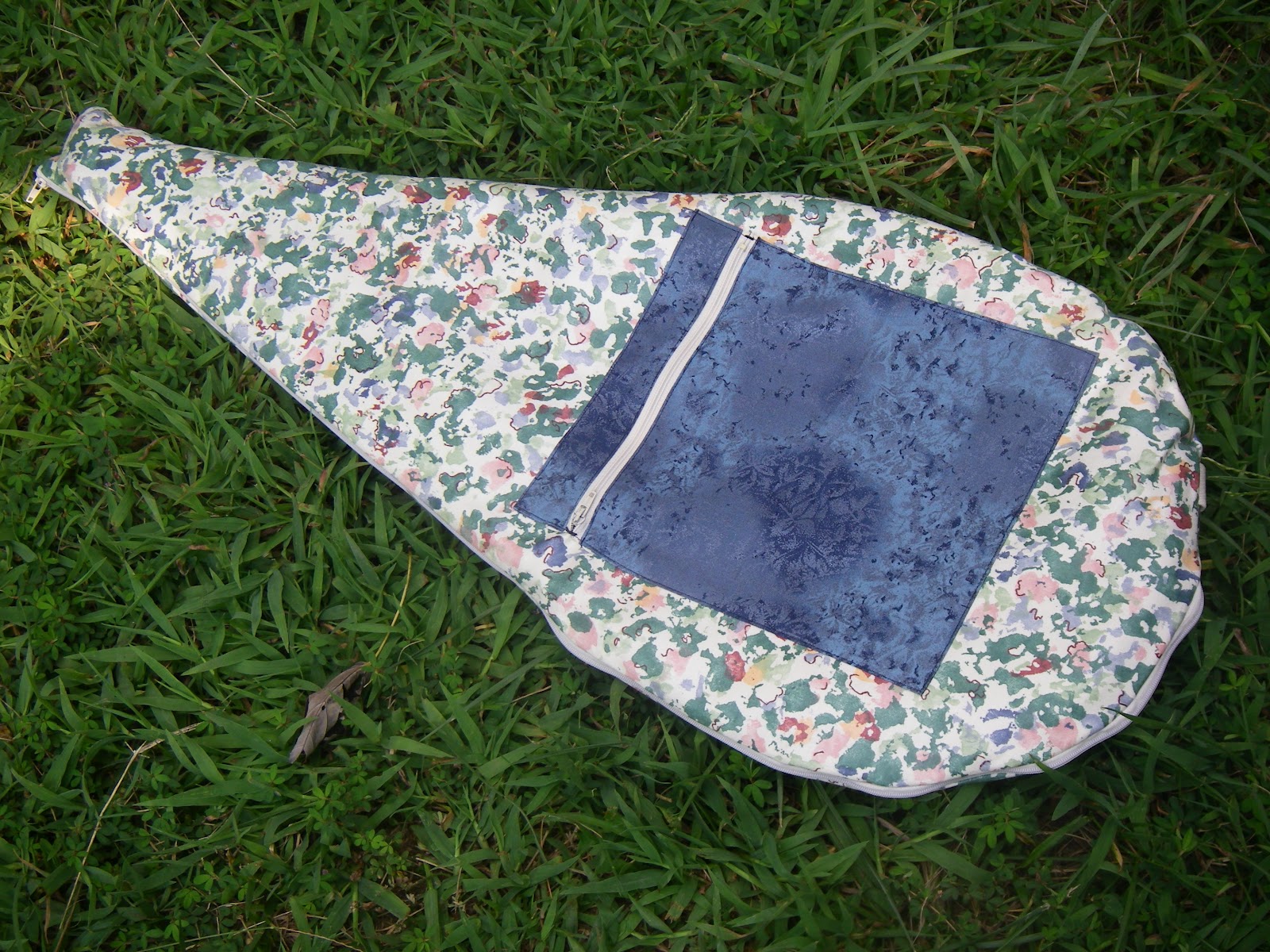 Cat Song Stitchery Tennis Racket Case