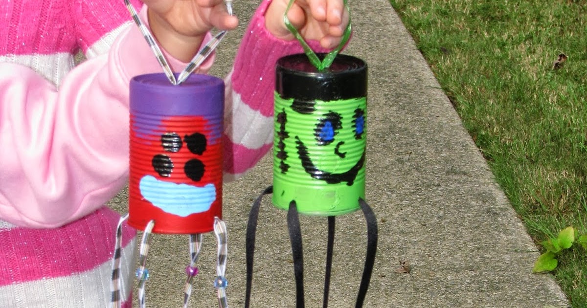 JeNNspeak Recycled Aluminum Can Halloween Wind Socks