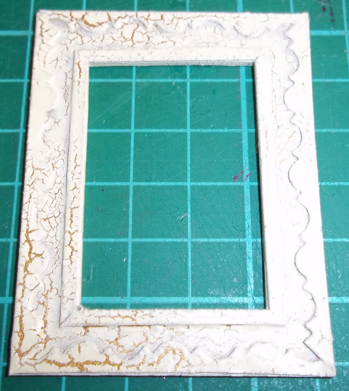 nataliegayleminiatures Mini Picture Frame Tutorial