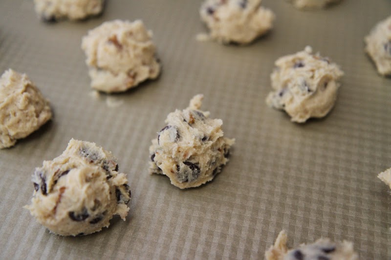 Eat Well, Live Happy HERSHEY'S Perfect Special Dark Chocolate Chip Cookies