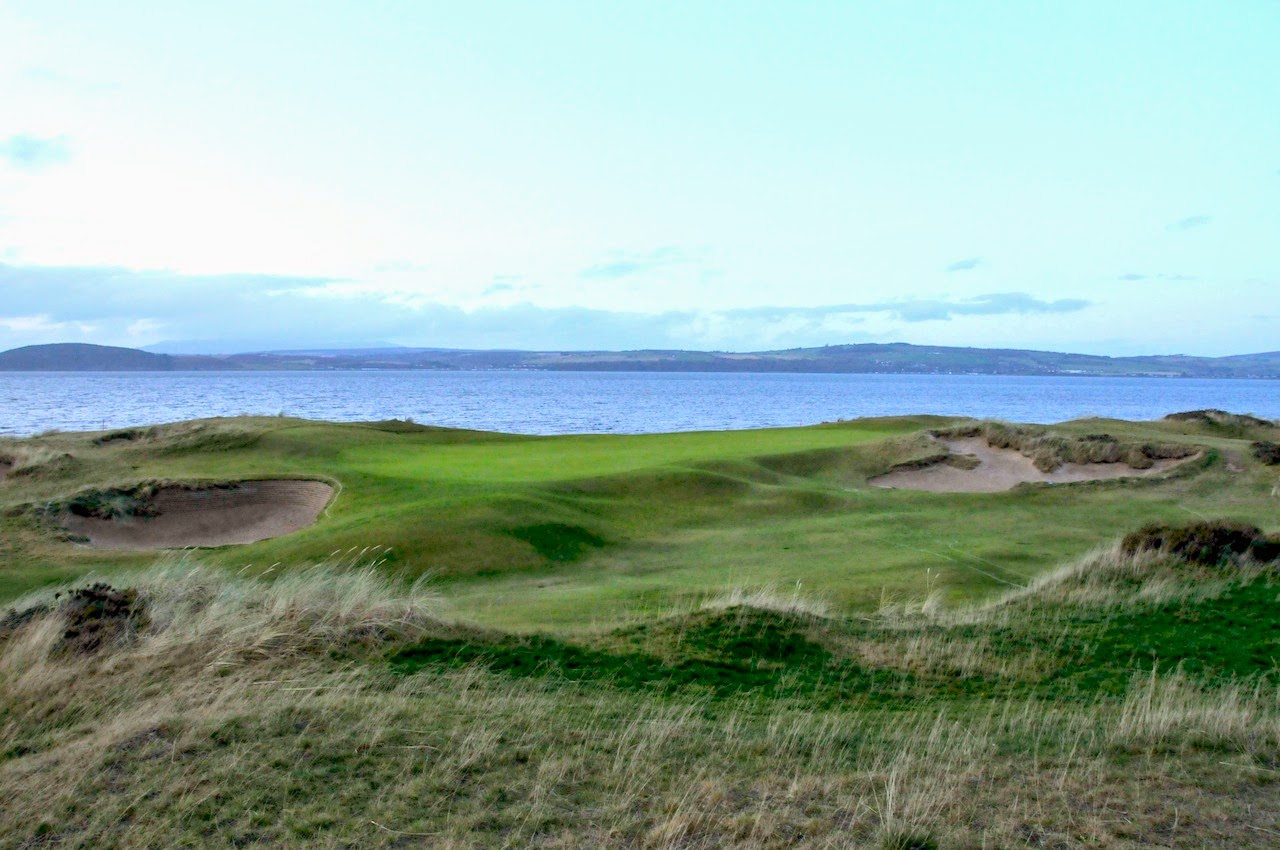 Hooked Ireland's Golf Courses New golf courses Ireland vs Scotland