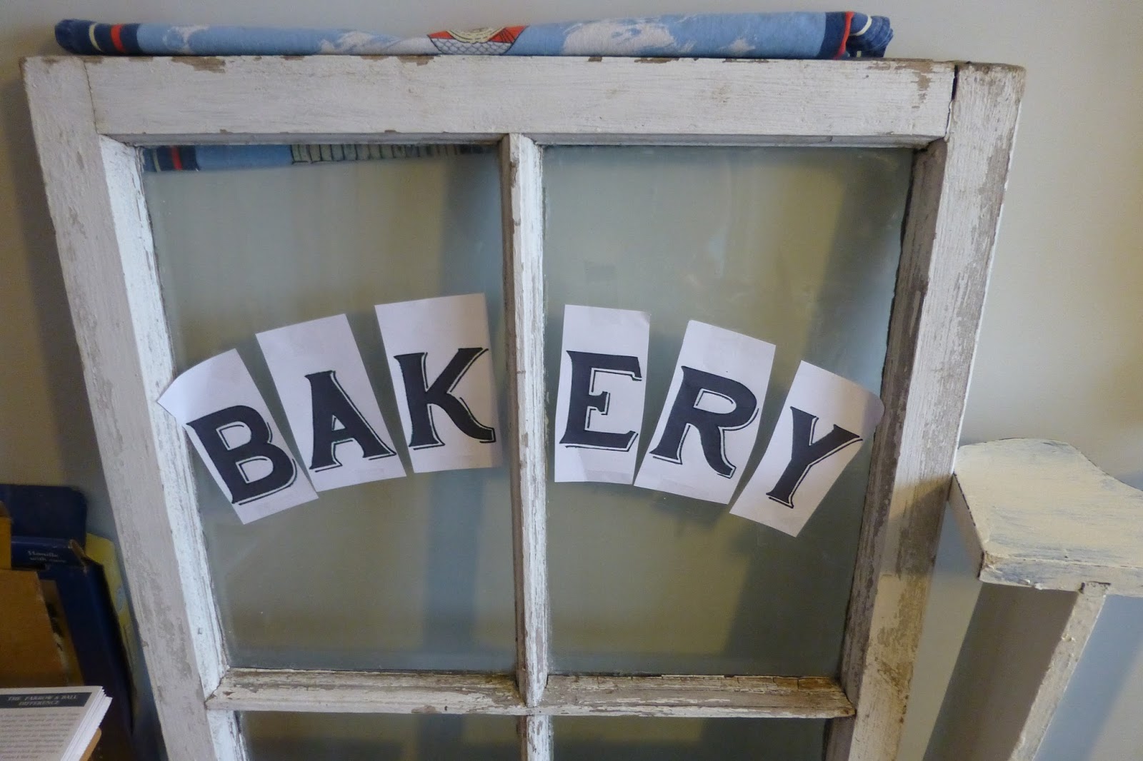 Paint and Style How to write/paint on glass tutorial...the easy way