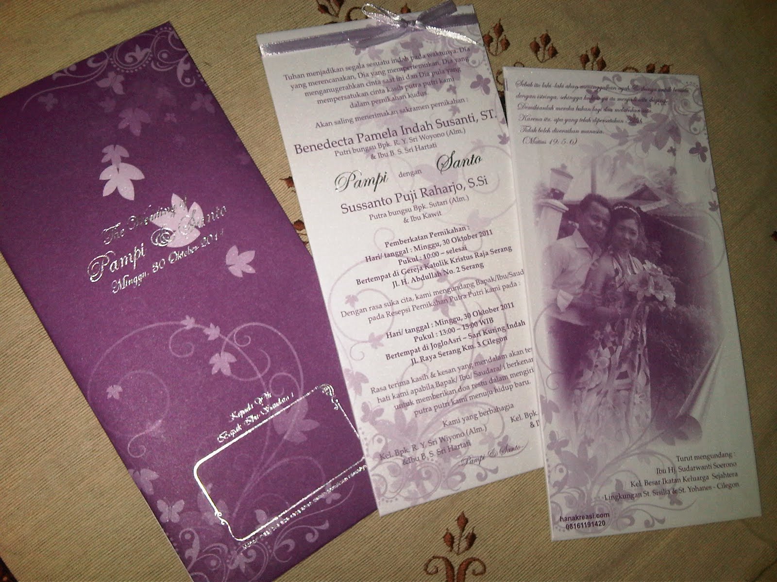 Daun Accessories &amp; Souvenir undangan hardcover amplop ungu
