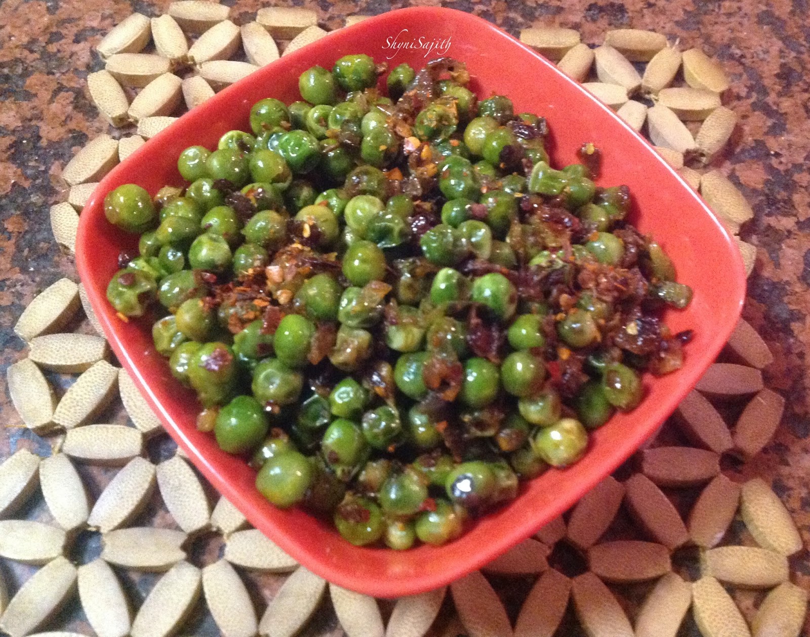 My Cooking Experiments......... Pan roasted Green peas