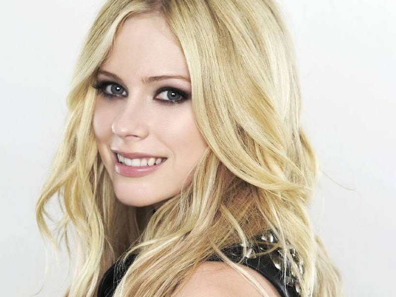 Actress Avril Lavigne