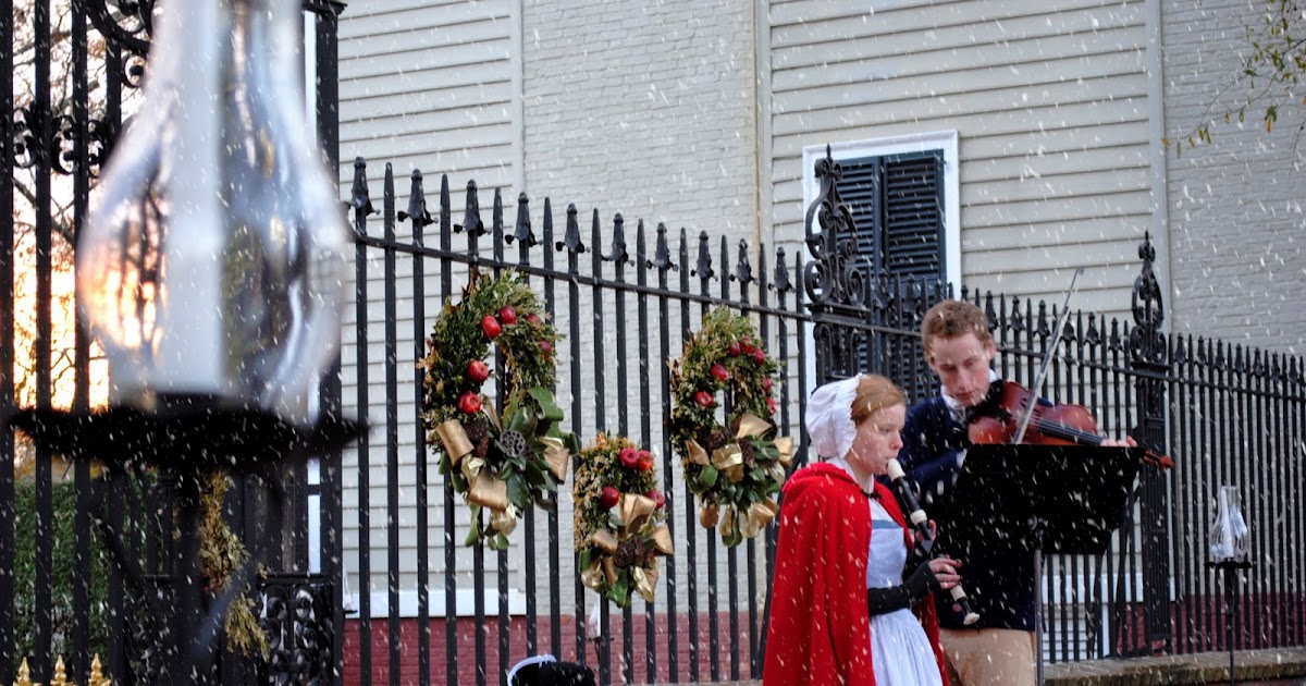Where the Two Rivers Meet - New Bern, NC: Tryon Palace Christmas