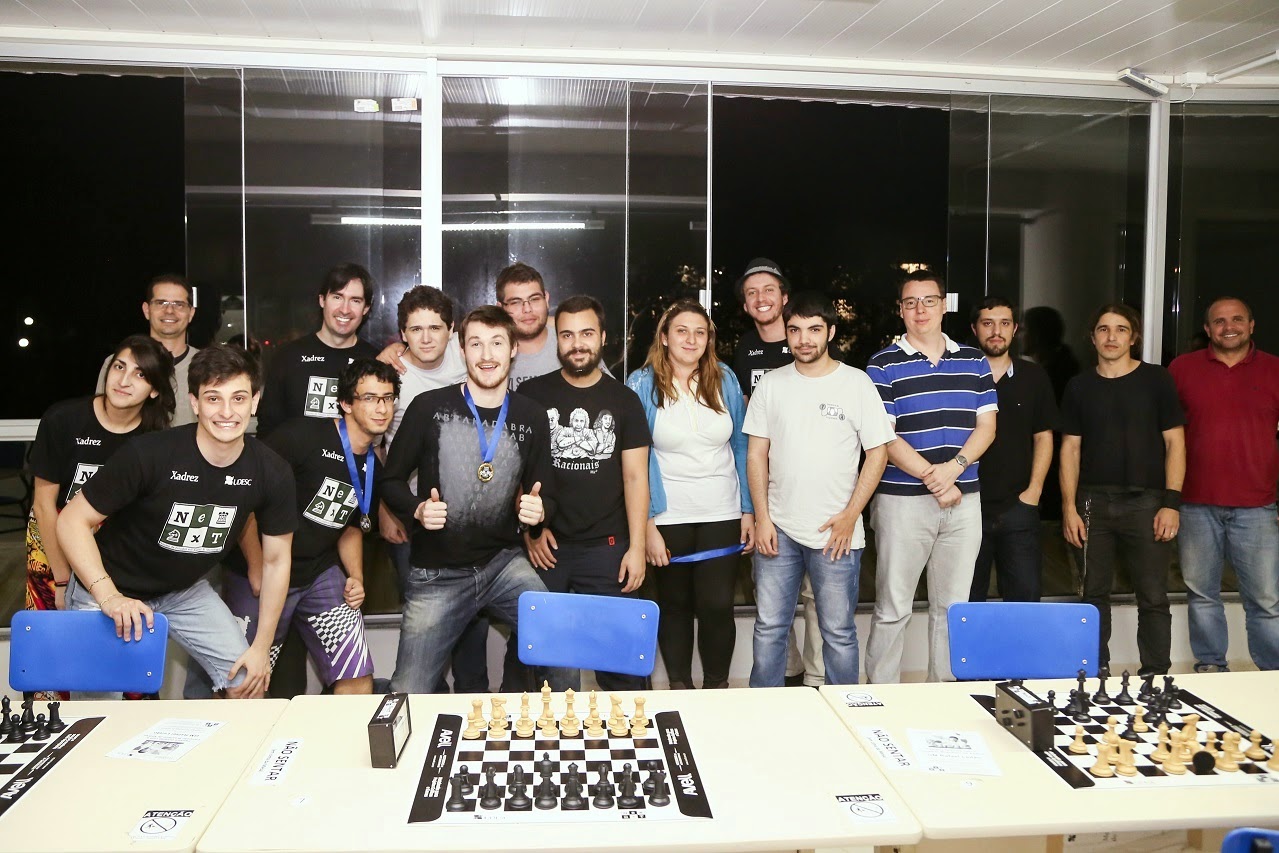 Notícia - Curso de táticas em Xadrez do NexT da Udesc Joinville contará com  instrutores campeões