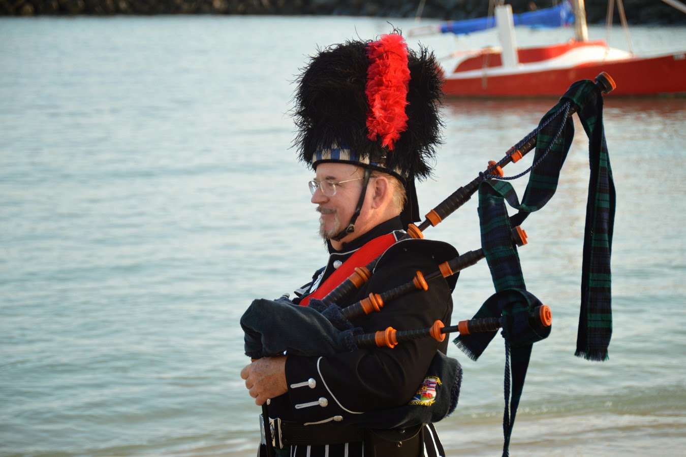 Hawaii Wedding Vendors Bagpipes in Hawaii