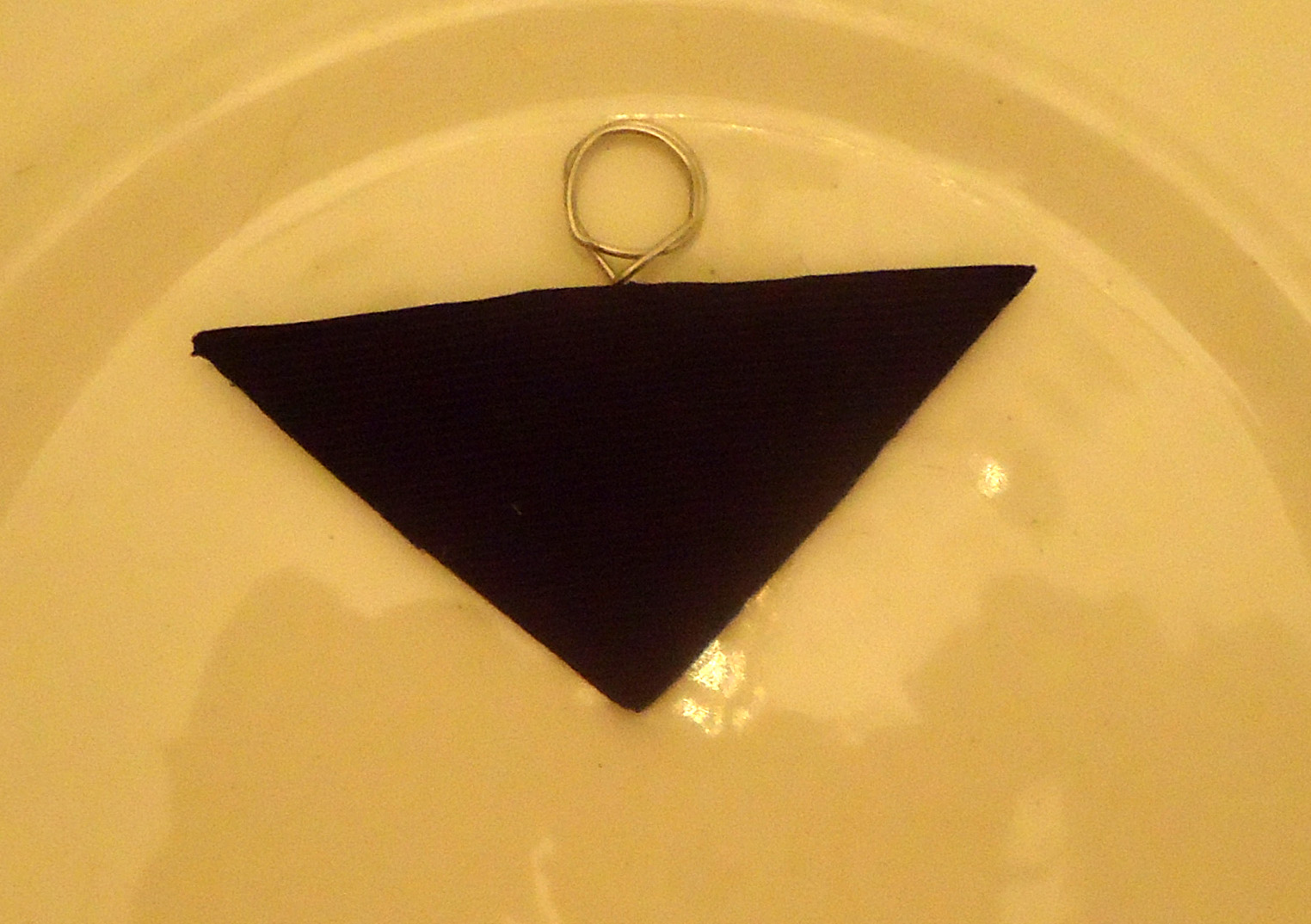 Frugal Home Design Invisible Disc Plate Hangers Tutorial Great for