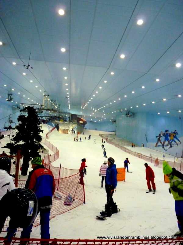 Vivi's Random Ramblings Ski Dubai, the first Indoor Ski Resort in the