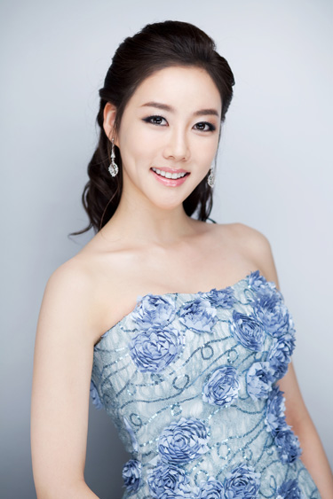 Louhan USA: Lee Sung-hye: Miss Korea Universe 2012