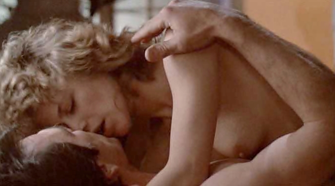 Linda Hamilton  nackt