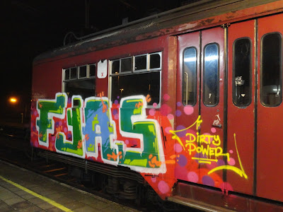 train graffiti art