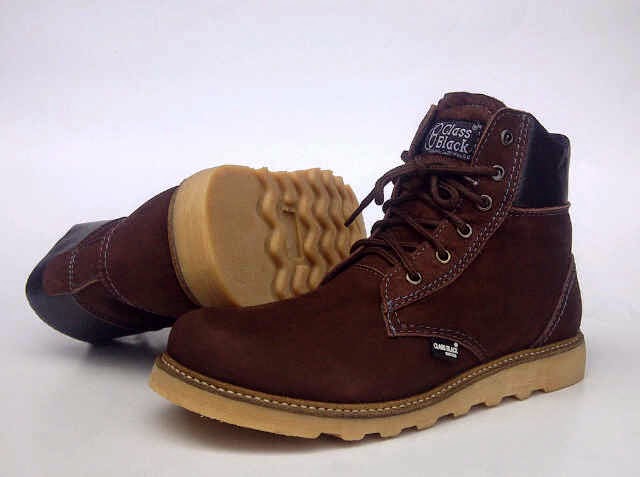 sepatu boots