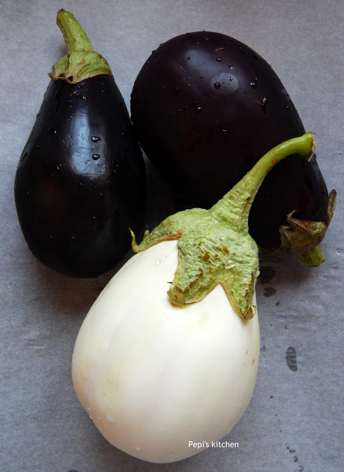 Pepi's kitchen in english Baked Eggplant with Cheese and Tomato Sauce