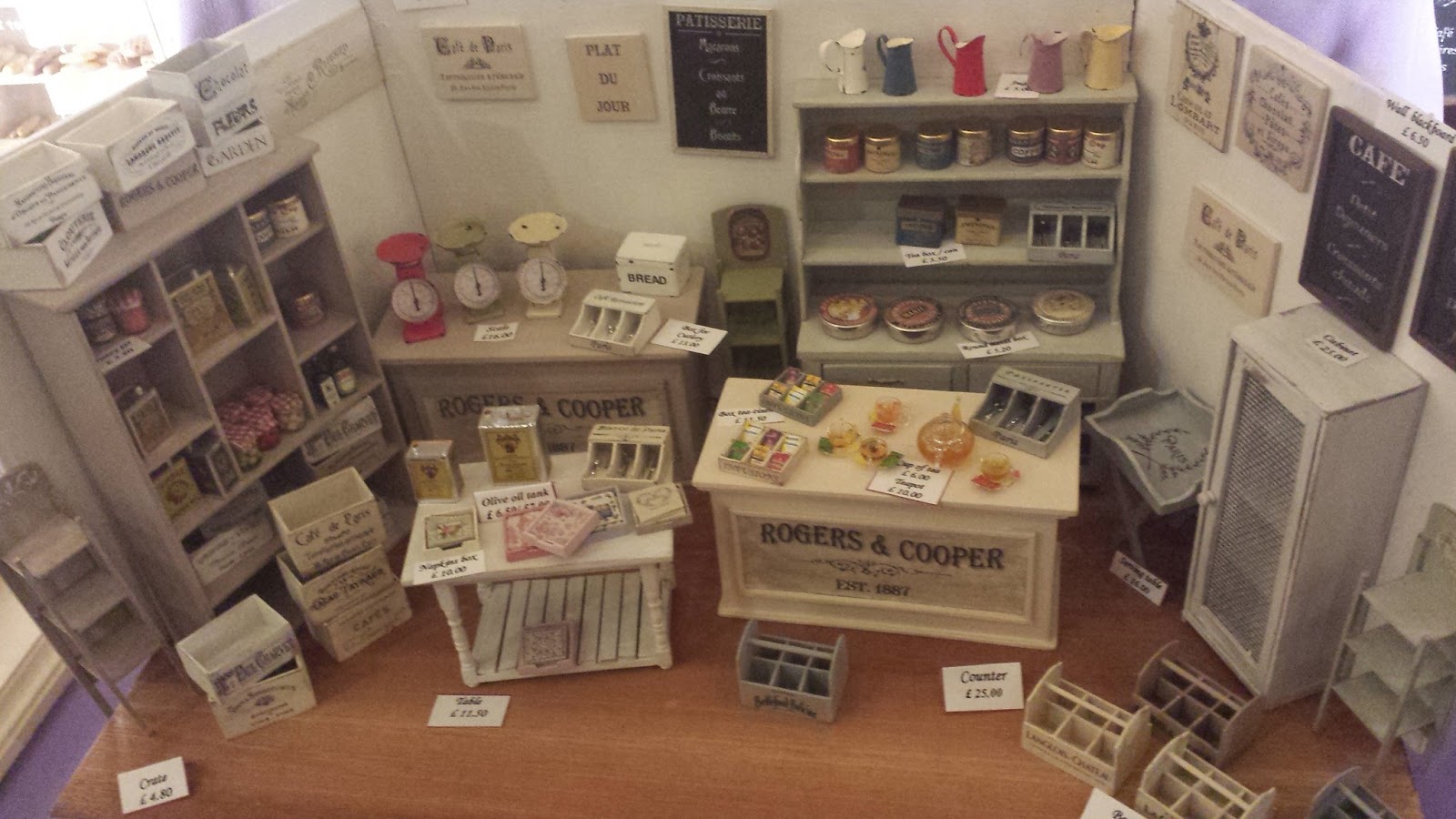 Miniatures make me happy A trip to Kensington Dollshouse Festival