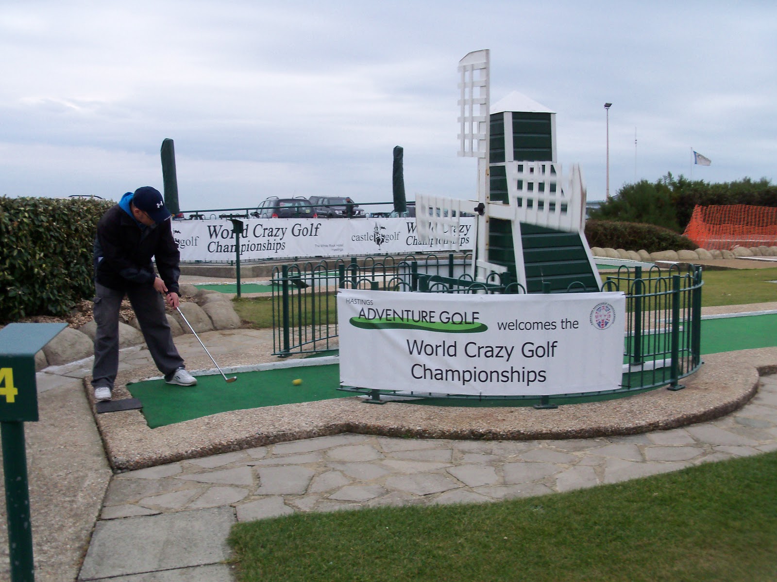 Crazy Golf Pics