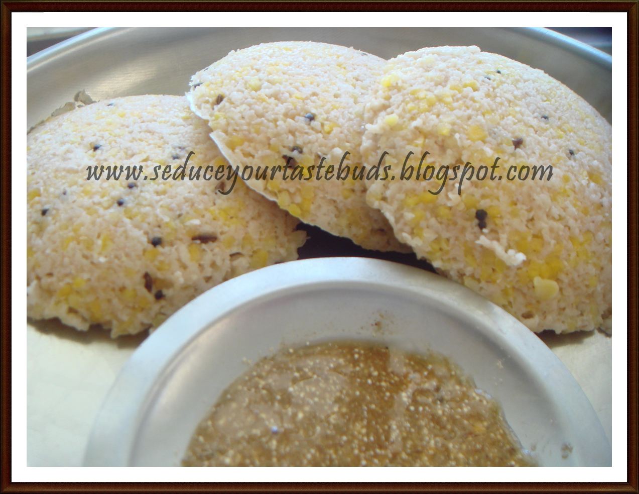 Instant Oats,Wheat and Corn Idli Seduce Your Tastebuds...