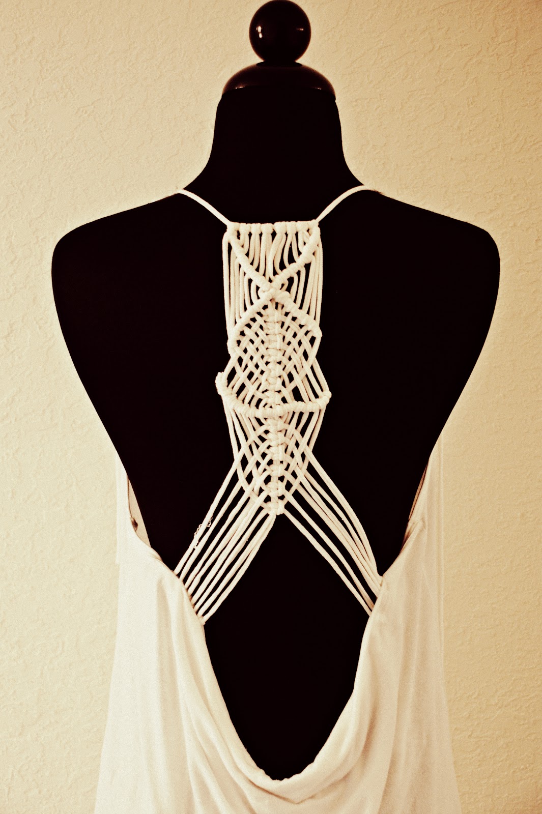 Trash  Couture: blouse macrame tshirts Macramé To Racerback from design