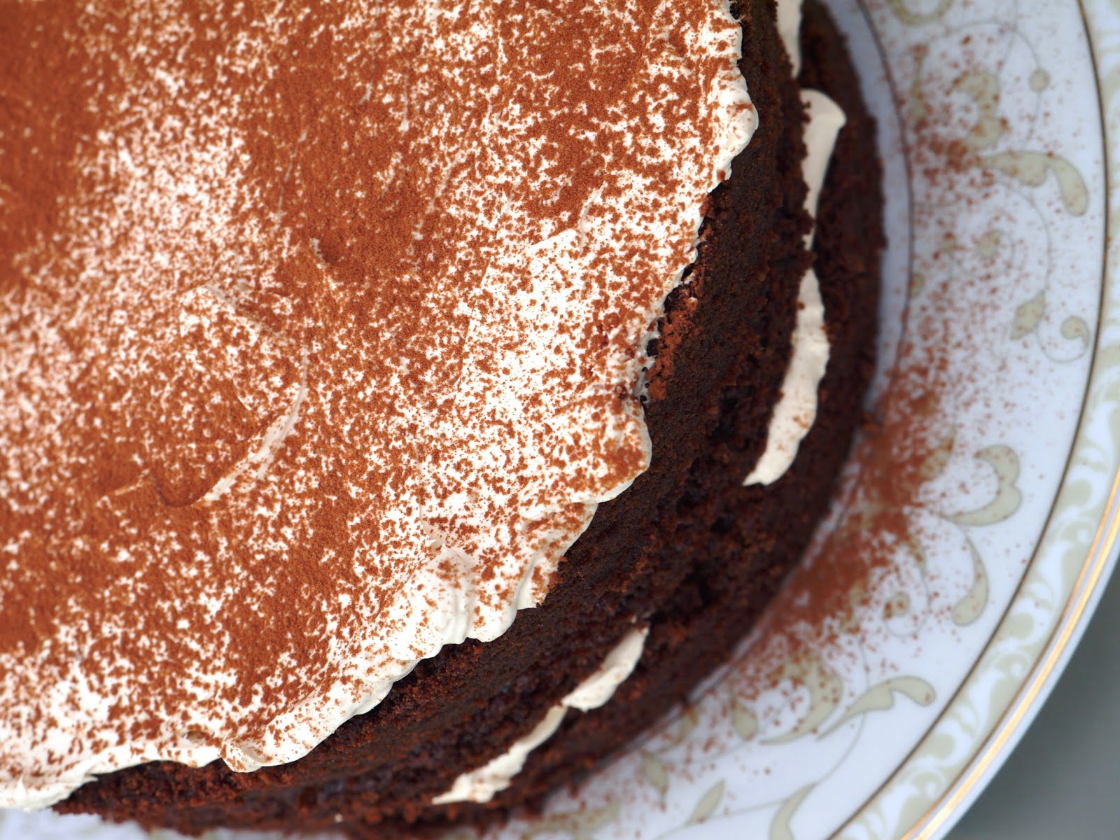This Muslim Girl Bakes Cappuccino Fudge Cake
