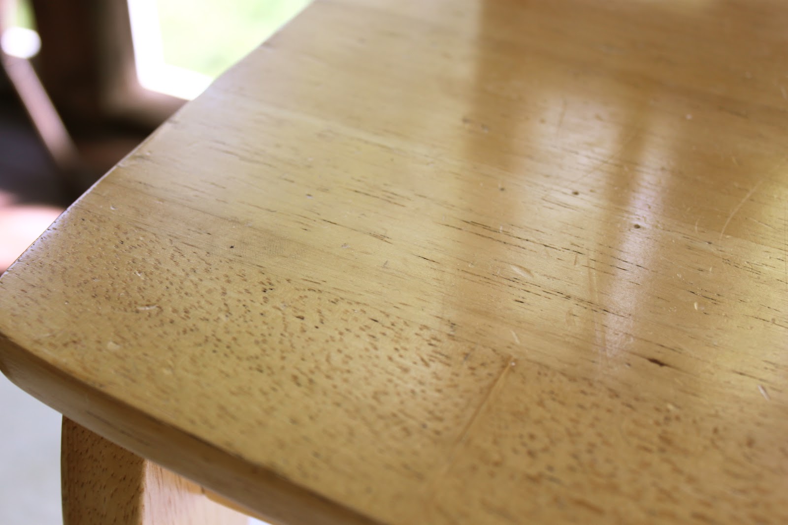Best Primer Over Varnished Wood