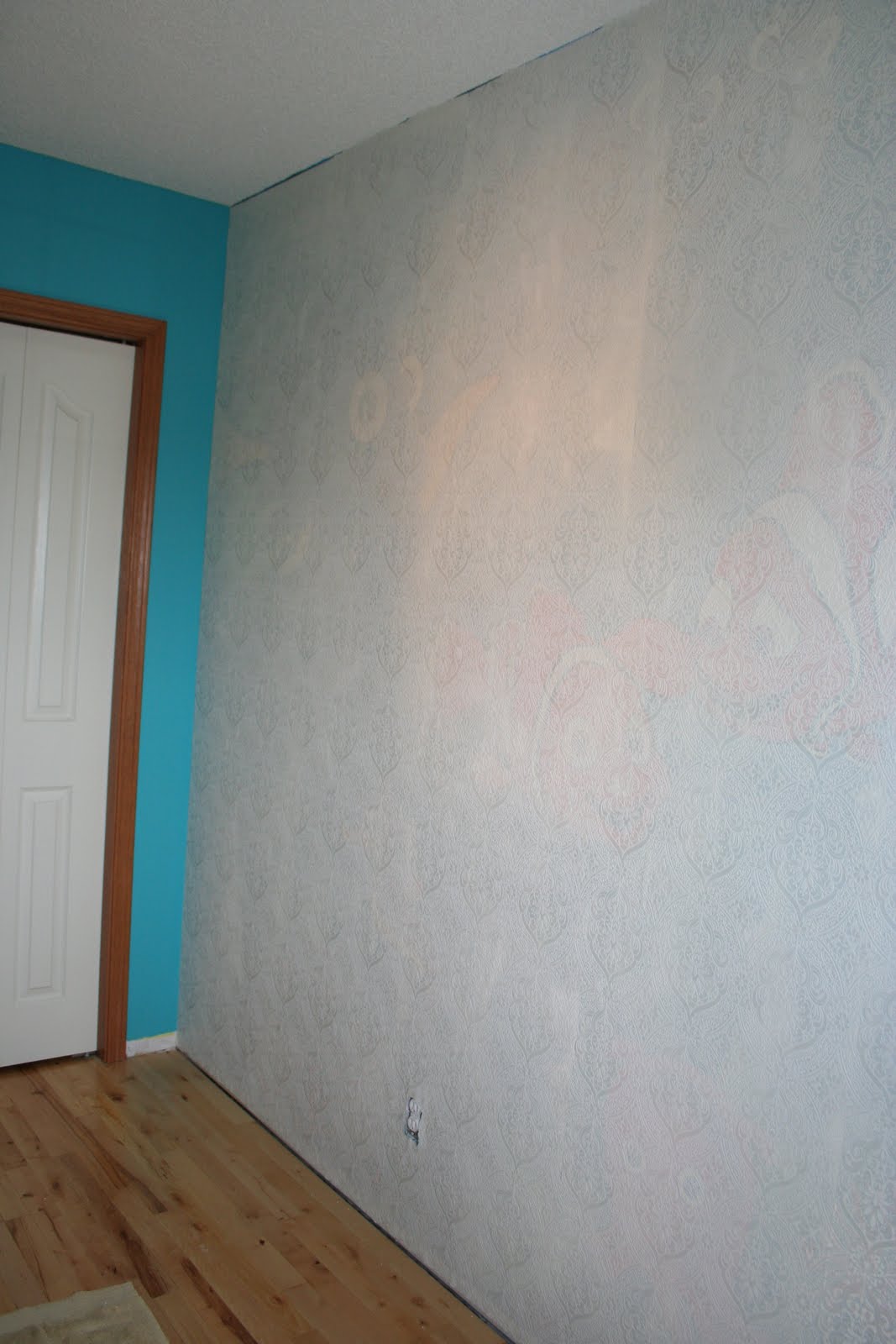 Wallpaper Over Textured Walls hd wallon