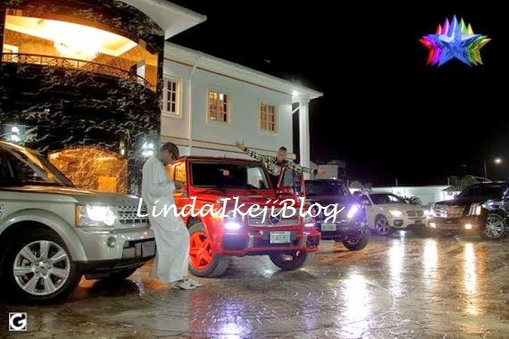 kceegwagonbirthday+present+lindaikejiblog1 Kcee Gets 2013 Benz G Wagon From Brother As Birthday Gift [See Photos]
