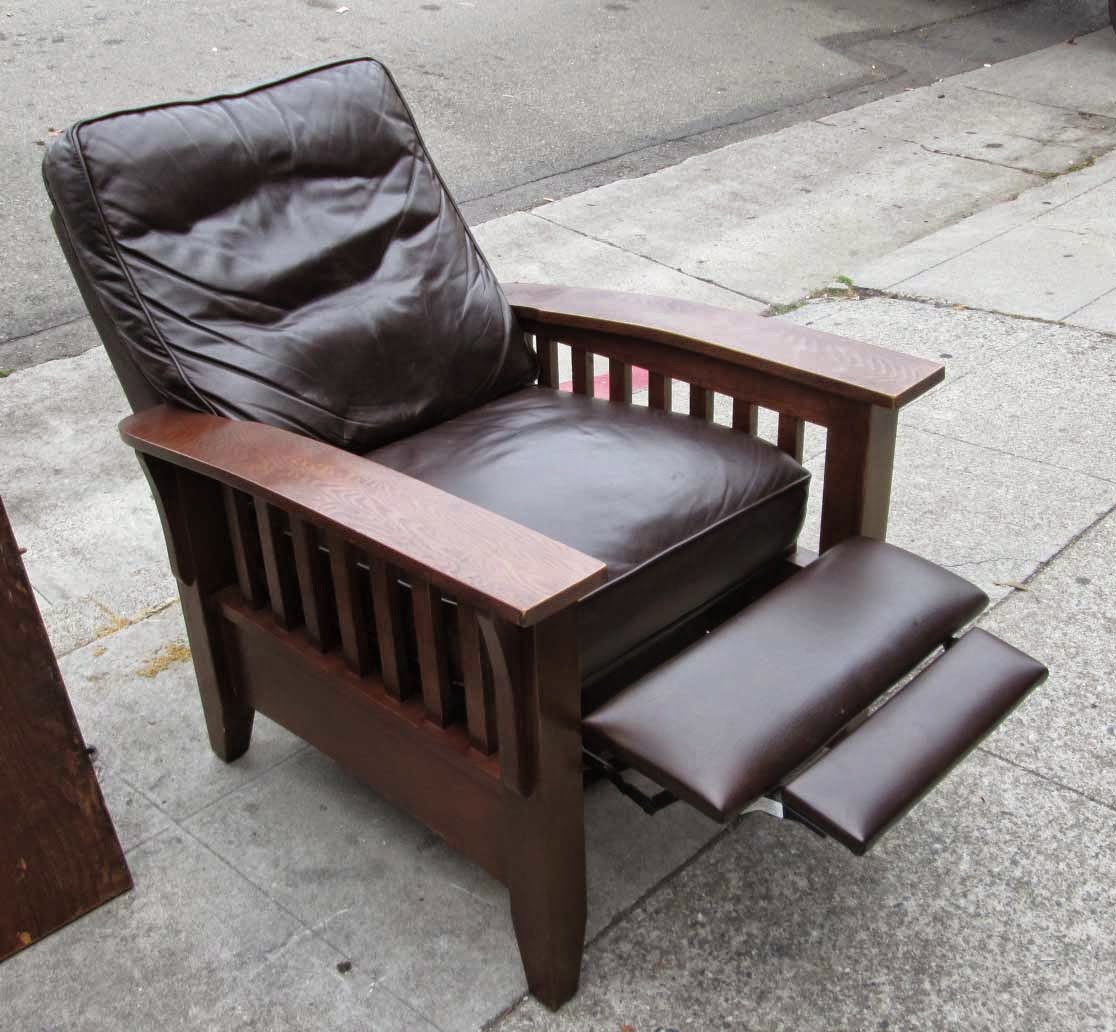 UHURU FURNITURE & COLLECTIBLES SOLD Mission Style Leather Recliner 185